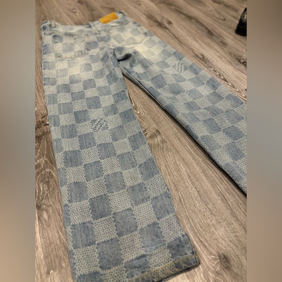 Louis Vuitton Damier Skate Jeans - Picture 5 of 15